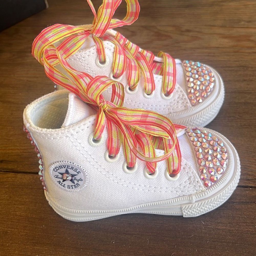 NEW Converse Custom Embellished Crystal All Star Sneakers Shoes Infant Sz 2 - Picture 4 of 6